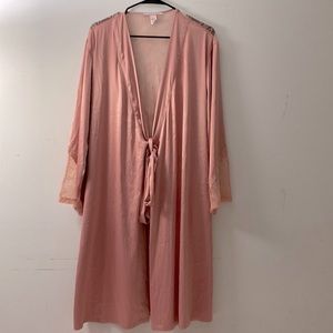 VICTORIA’S SECRET | Satin & Lace Mauve Pink Robe